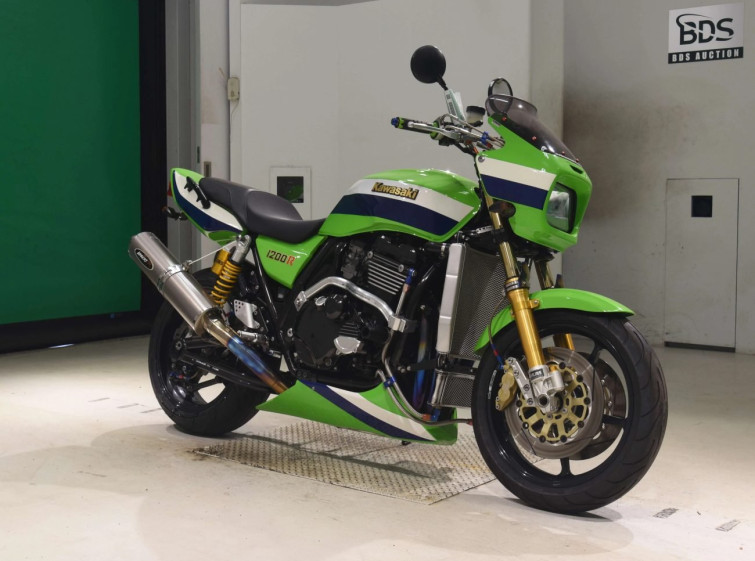 Мотоцикл Kawasaki ZRX1200R з пробігом 21960 km