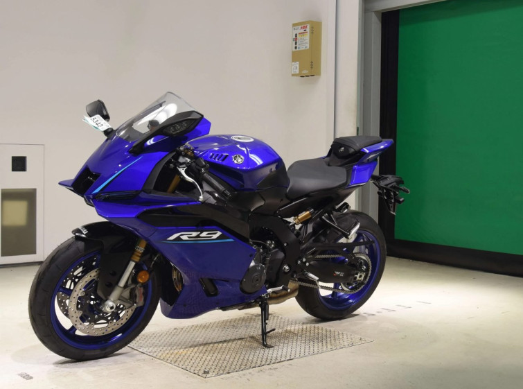 Мотоцикл Yamaha YZF-R9 с пробегом 26 km