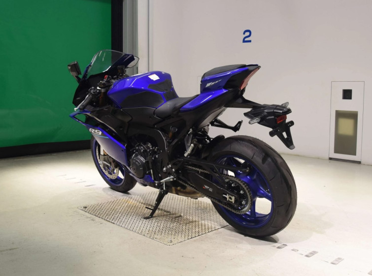 Мотоцикл Yamaha YZF-R9 с пробегом 26 km