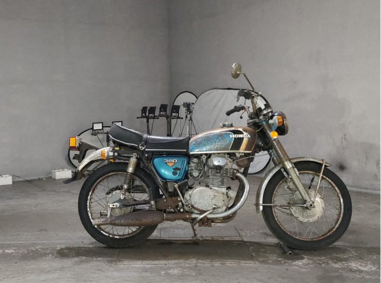 Мотоцикл Honda CB350FOUR с пробегом 8462 km
