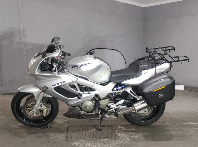 Мотоцикл Honda VTR1000F с пробегом 53895 km