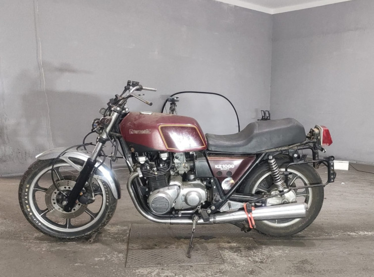 Мотоцикл Kawasaki Z1000ST