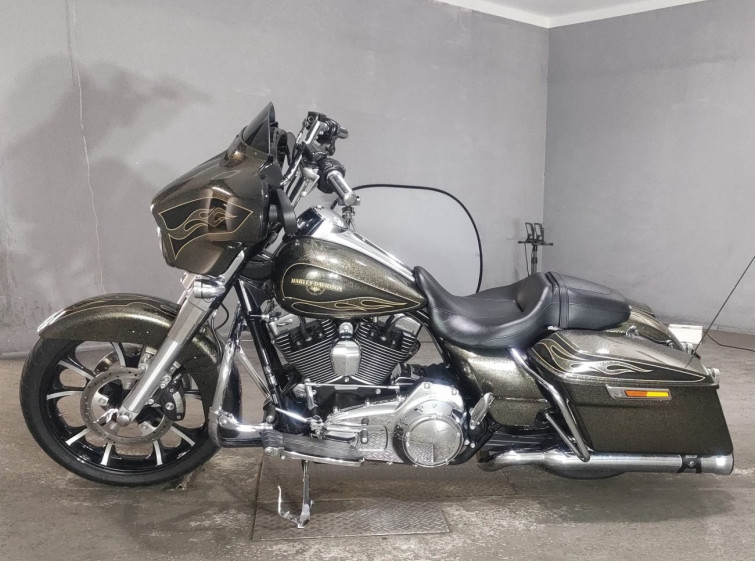 Мотоцикл HD SREET GLIDE FLHXS1690 з пробігом 20639 km