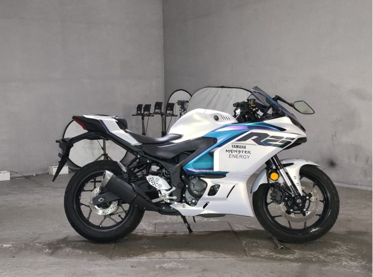Мотоцикл Yamaha YZF-R25 с пробегом 6598 km