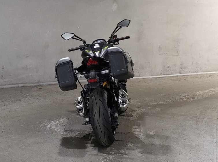 Мотоцикл Kawasaki Z1000 с пробегом 9288 km