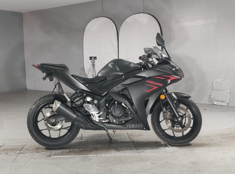 Мотоцикл Yamaha YZF-R25 с пробегом 24873 km