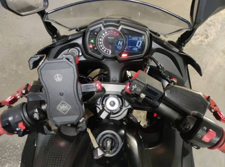 Мотоцикл Kawasaki NINJA650 з пробігом 42070 km