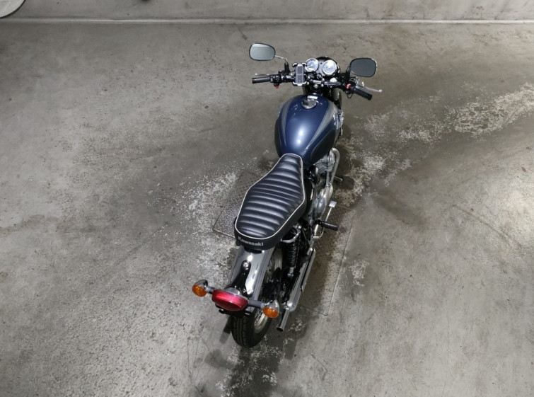 Мотоцикл Kawasaki W800 с пробегом 5405 km