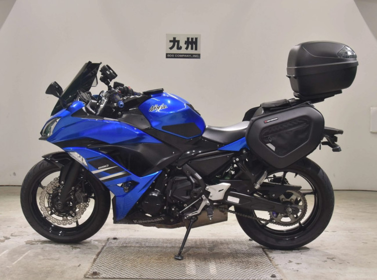 Мотоцикл Kawasaki NINJA650A з пробігом 28480 km
