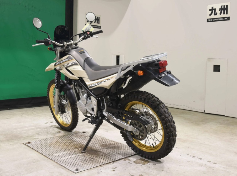 Мотоцикл Yamaha SEROW XT250 з пробігом 4266 km