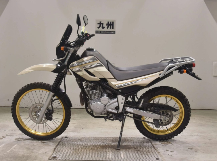 Мотоцикл Yamaha SEROW XT250 з пробігом 4266 km