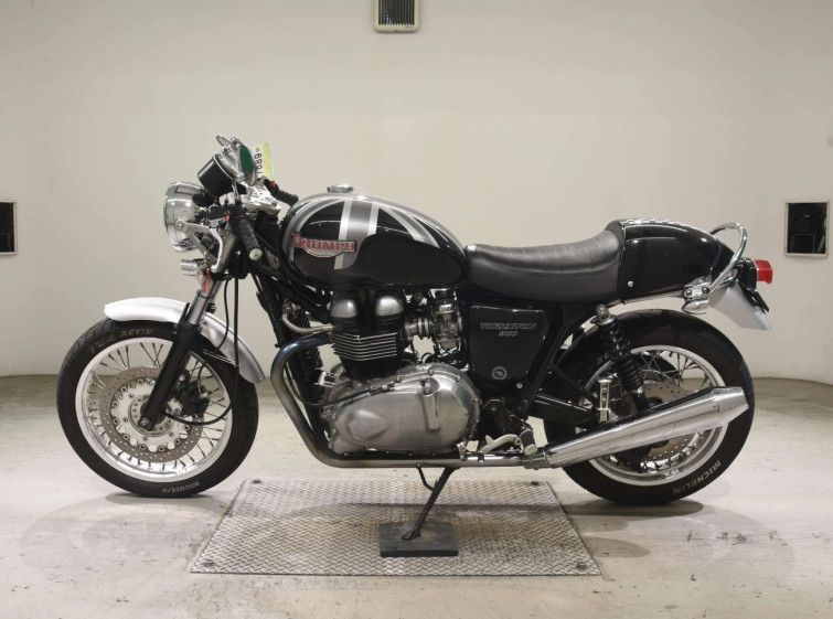 Мотоцикл Triumph THRUXTON900 с пробегом 35506 km