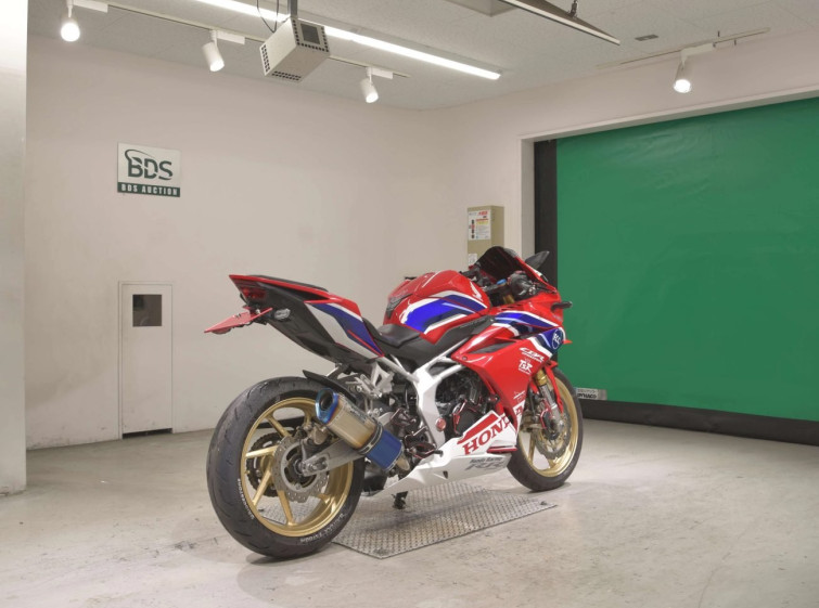 Мотоцикл Honda CBR250RRA з пробігом 26577 km
