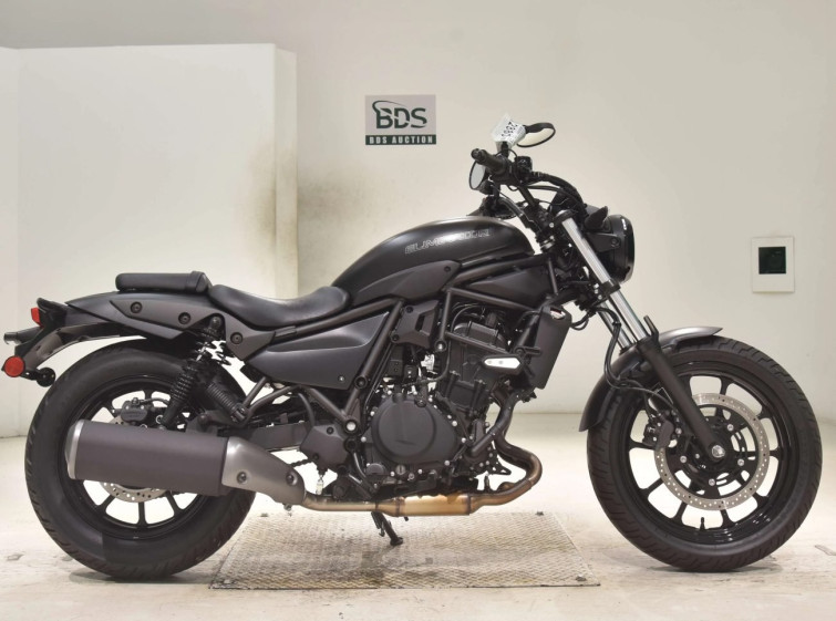 Мотоцикл Kawasaki ELIMINATOR400-3 с пробегом 2049 km