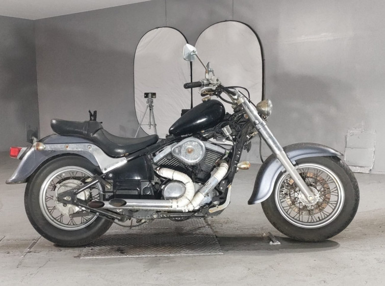 Мотоцикл Kawasaki VULCAN400 CUSTOM з пробігом 3653 km