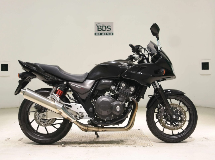 Мотоцикл Honda CB400SFV с пробегом 13406 km