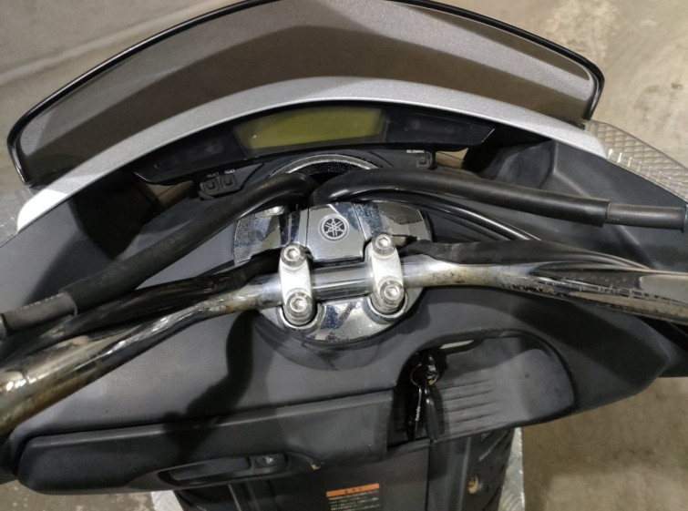 Мотоцикл Yamaha MAXAM250 с пробегом 18010 km