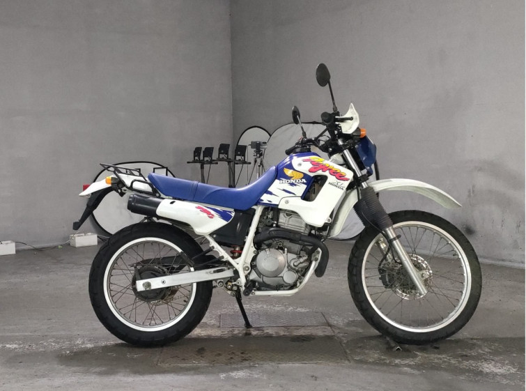 Мотоцикл Honda XL250 з пробігом 11231 km