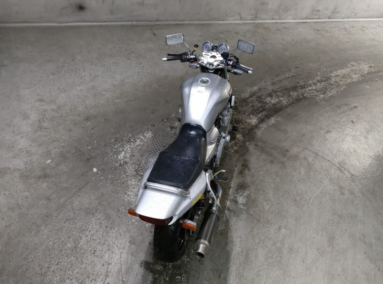Мотоцикл Yamaha XJR1300 с пробегом 19960 km