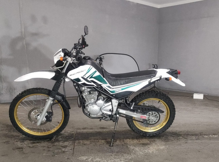Мотоцикл Yamaha SEROW XT250 з пробігом 3429 km