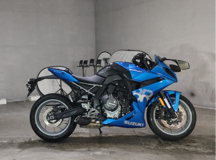 Мотоцикл Suzuki GSX-8R з пробігом 21524 km