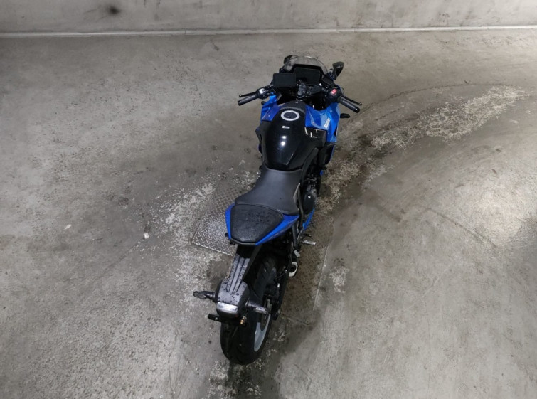 Мотоцикл Suzuki GSX-8R з пробігом 21524 km