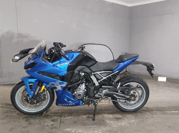 Мотоцикл Suzuki GSX-8R з пробігом 21524 km