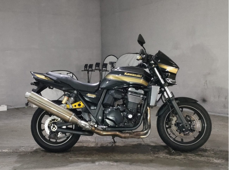 Мотоцикл Kawasaki ZRX1200 с пробегом 206329 km
