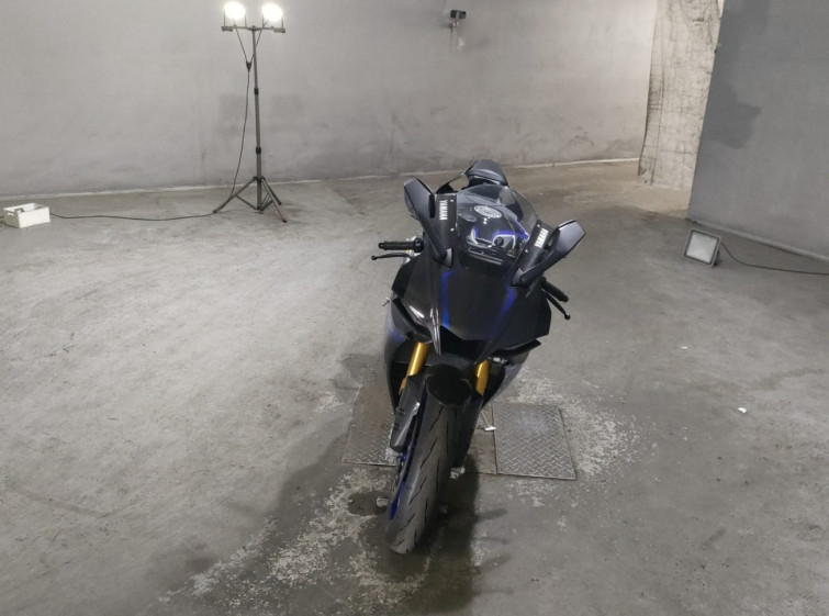 Мотоцикл Yamaha YZF-R1M с пробегом 650 km