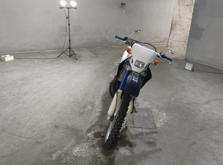 Мотоцикл Honda CRM250AR з пробігом 11460 km