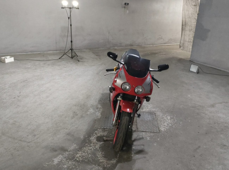 Мотоцикл Honda VFR400R с пробегом 14028 km