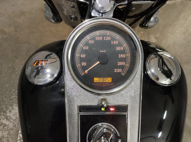 Мотоцикл HD HERITAGE FLSTC1450 з пробігом 18257 km