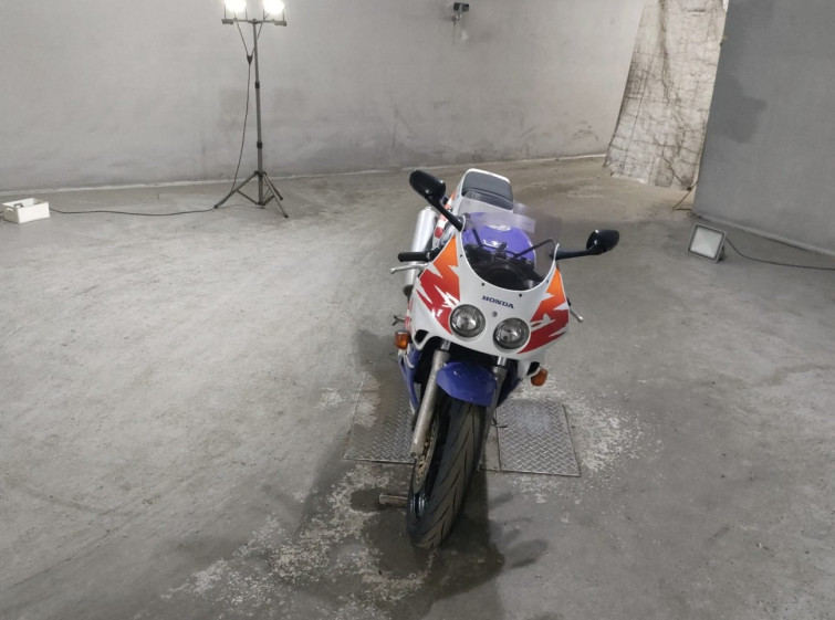 Мотоцикл Honda CBR250RR з пробігом 31479 km