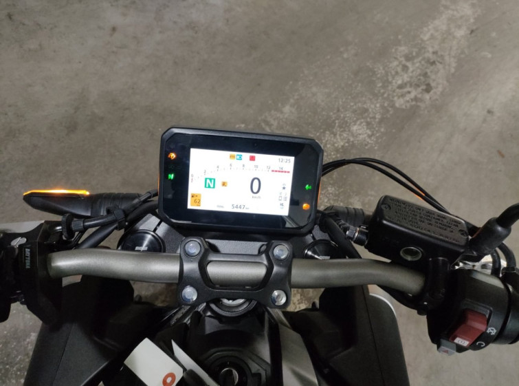 Мотоцикл Honda CB650R з пробігом 5446 km