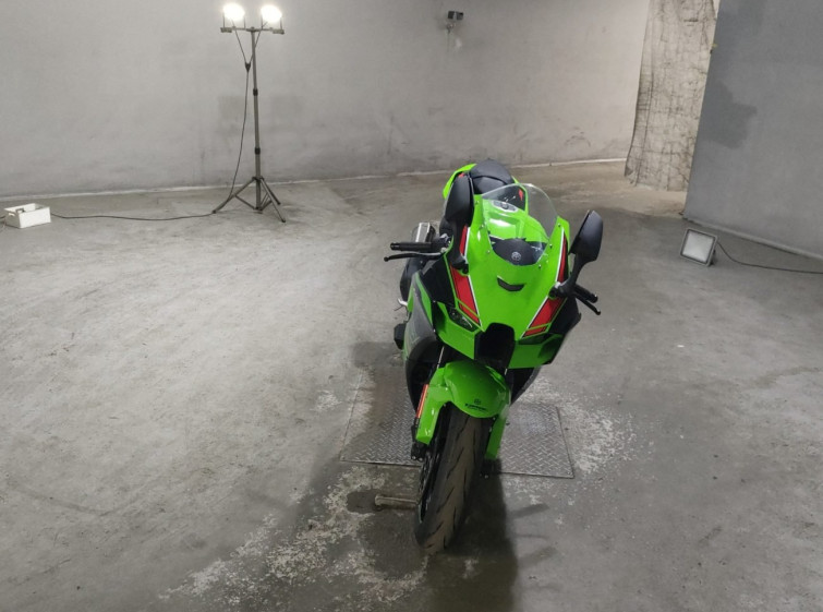 Мотоцикл Kawasaki NINJA ZX-10R з пробігом 1313 km