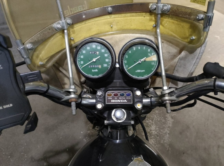Мотоцикл Honda CB500 з пробігом 26698 km