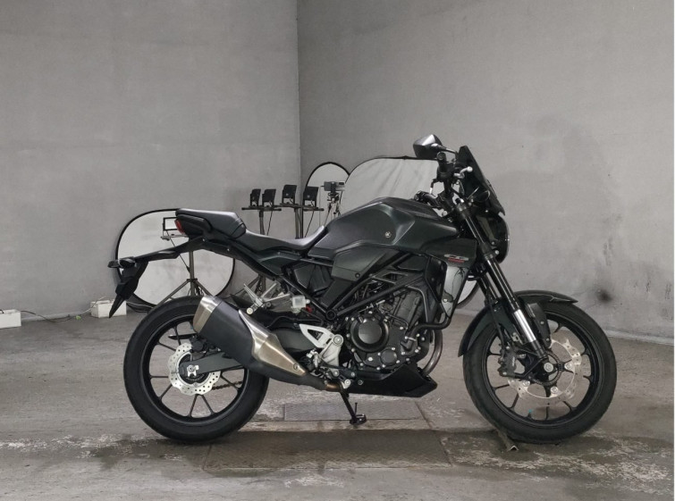 Мотоцикл Honda CB250R с пробегом 18958 km