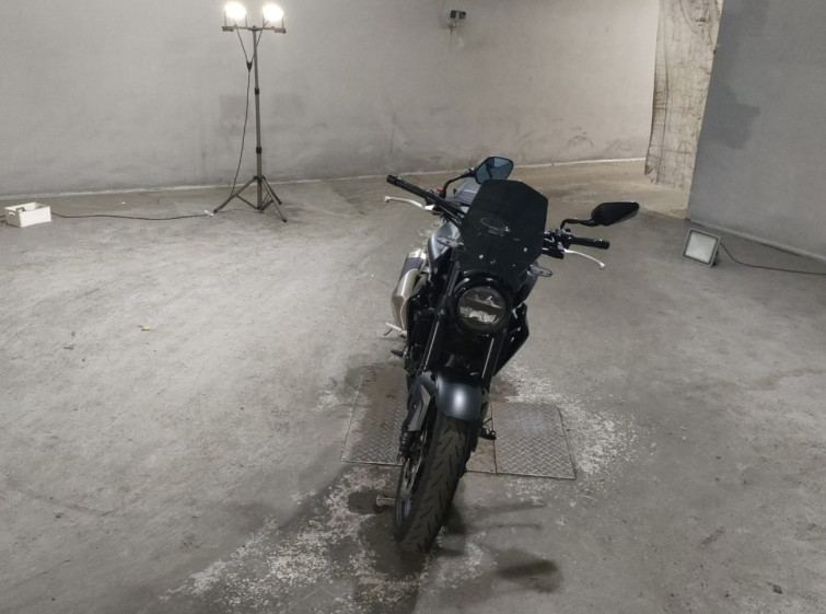 Мотоцикл Honda CB250R с пробегом 18958 km