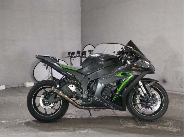 Мотоцикл Kawasaki NINJA ZX-10R с пробегом 45169 km