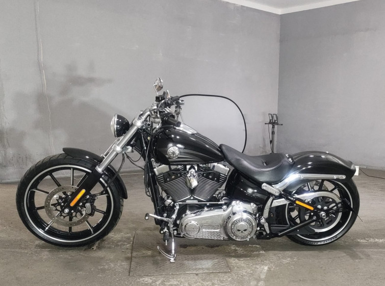 Мотоцикл HD BREAKOUT FXSB1690 с пробегом 5680 km