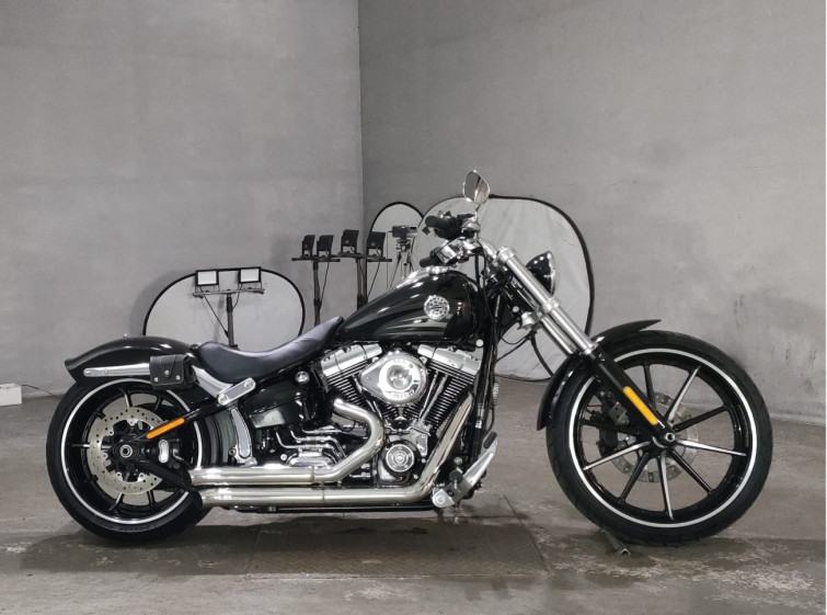 Мотоцикл HD BREAKOUT FXSB1690 с пробегом 5680 km