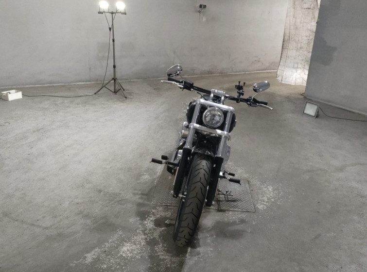 Мотоцикл HD BREAKOUT FXSB1690 с пробегом 5680 km