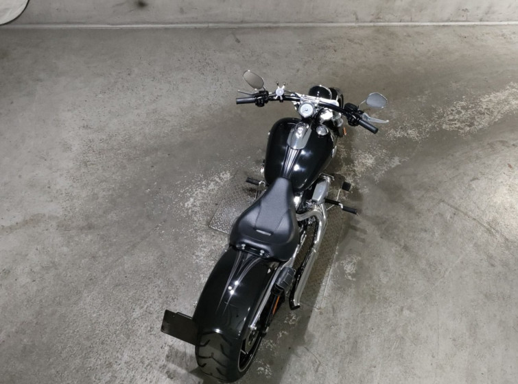 Мотоцикл HD BREAKOUT FXSB1690 с пробегом 5680 km