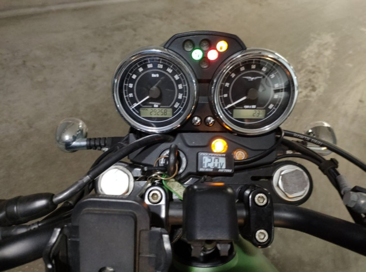 Мотоцикл Moto Guzzi V7 STONE с пробегом 29259 km