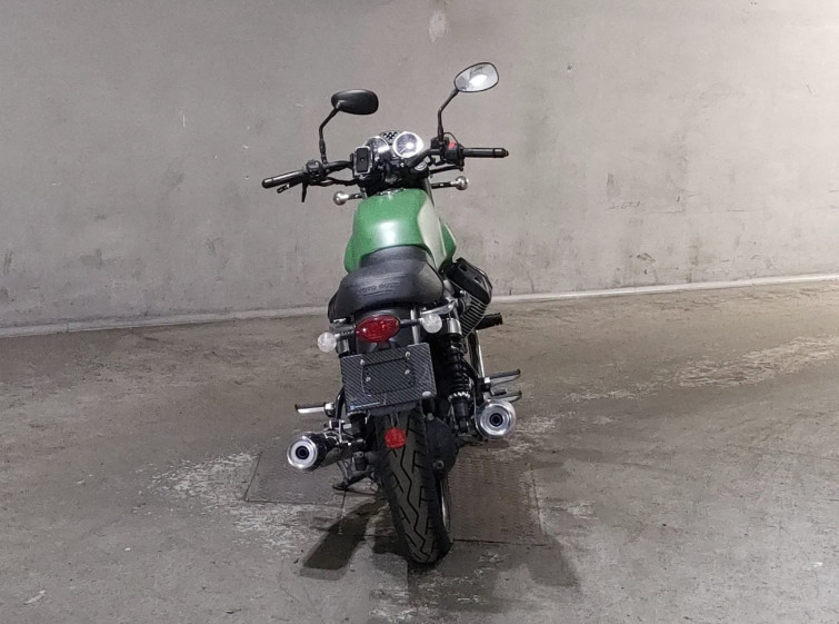 Мотоцикл Moto Guzzi V7 STONE с пробегом 29259 km