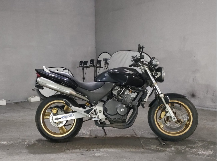 Мотоцикл Honda HORNET 250 с пробегом 32443 km