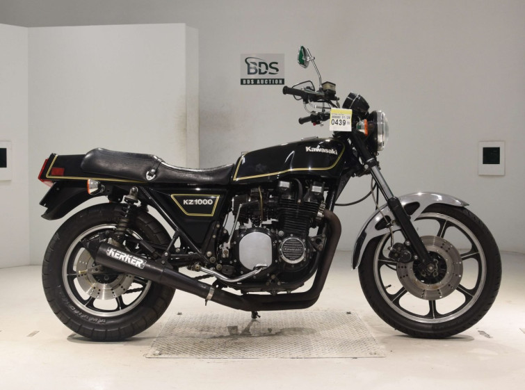 Мотоцикл Kawasaki Z1000MK2 з пробігом 39259 m