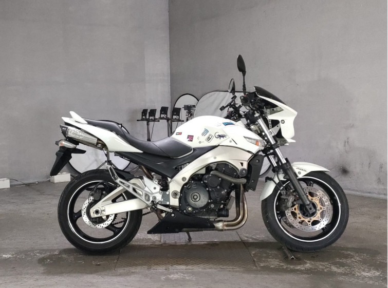 Мотоцикл Suzuki GSR400 с пробегом 31177 km