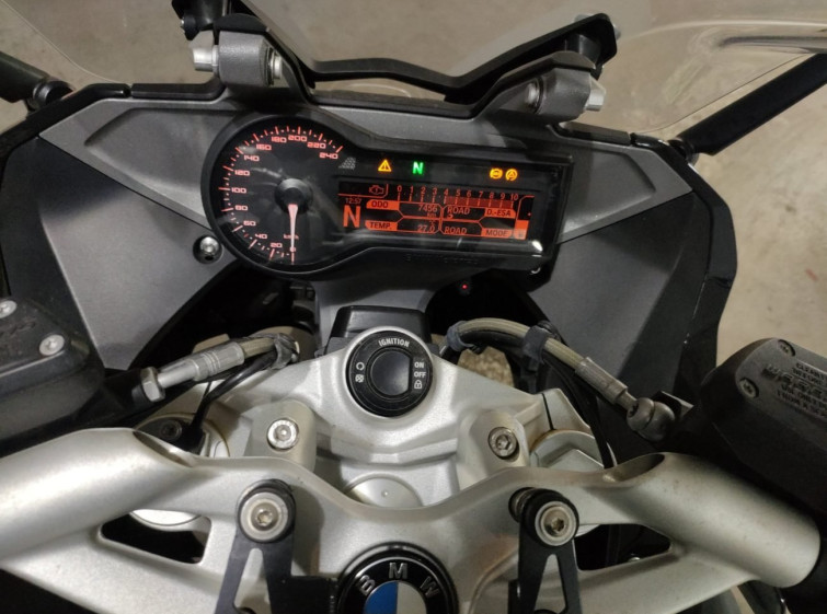 Мотоцикл BMW R1200RS с пробегом 7456 km
