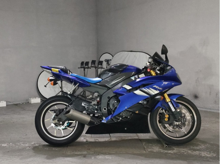 Мотоцикл Yamaha YZF-R6 с пробегом 85231 km